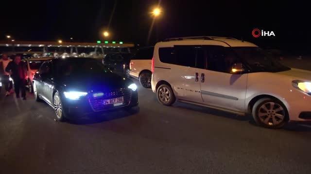 Bursa'da Faruk Çelik'e yoğun ilgi...500 araçlık konvoyla karşılandı