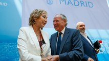 Ana Rosa Quintana y Alaska comparecen tras recibir la Medalla de Oro de Madrid