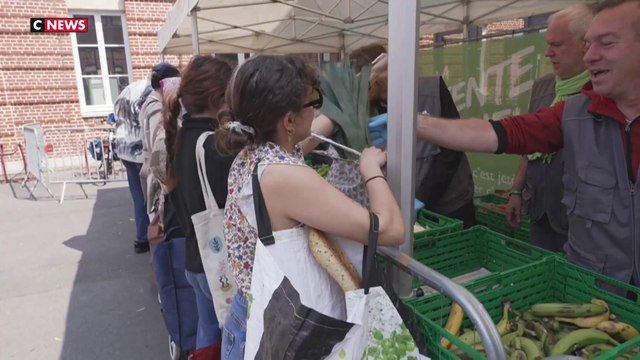 Inflation : une association récolte les invendus des marchés pour lutter contre la précarité alimentaire