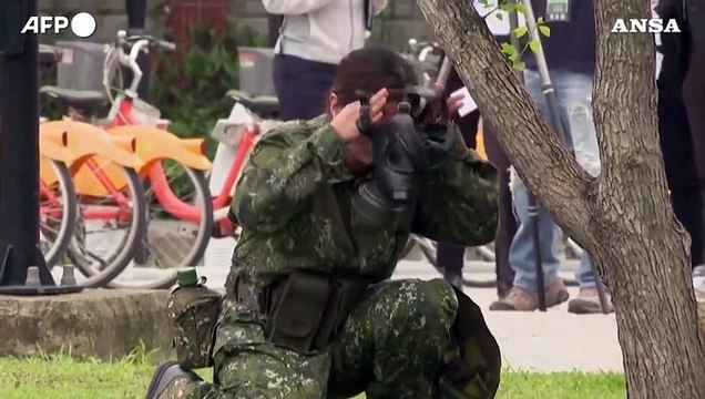 Prove di guerra a Taiwan contro l'invasione cinese