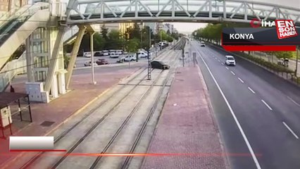 Konya'da tramvay yoluna çıkan sürücü alkollü çıktı