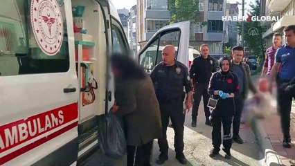 Evlenmeye karar veren yaşlı çift birbirini dövdü