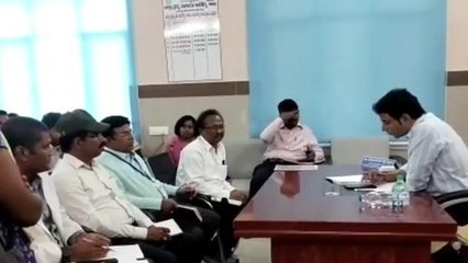 భూపాలపల్లి: విధుల్లో నిర్లక్ష్యం వహిస్తే చర్యలు తప్పువు.. కలెక్టర్ హెచ్చరిక..!