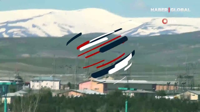 Mayıs ayında kar sürprizi: Dağların zirvesi beyaza büründü