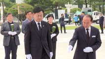 [전북] 김관영 전북지사, 5·18 민주묘지 참배 / YTN
