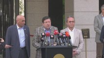 CHP Genel Başkan Yardımcıları Bülent Tezcan ve Muharrem Erkek, YSK önünde Açıklama Yaptı