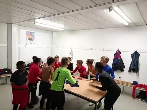Crie de la victoire des U10 après la victoire contre Combs-la-ville