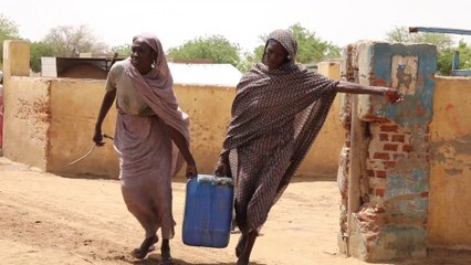 معسكرات بلا أي مساعدات.. مآس النازحين في دارفور