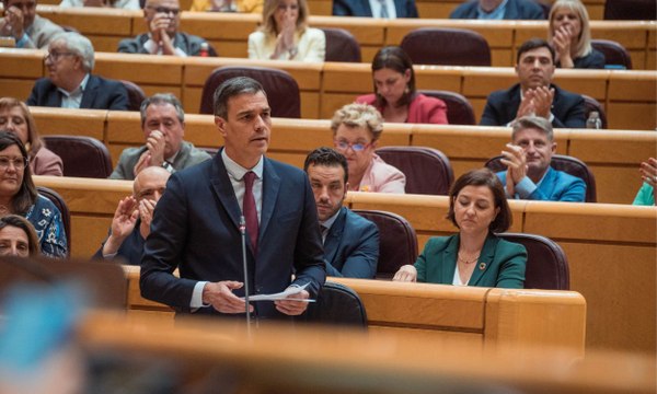 Sánchez recuerda a Feijóo los pactos del PP con Bildu en presencia del propio Maroto