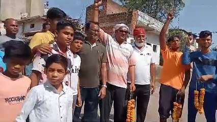 माचना नदी में चलाया सफाई अभियान