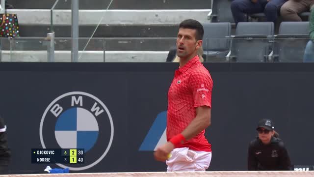 Djokovic fumes after Norrie smashes him with the ball