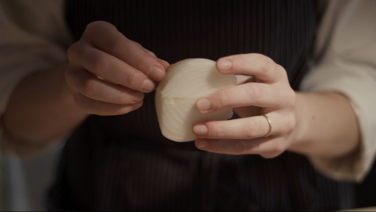 Are Cut, Raw Onions Poisonous?