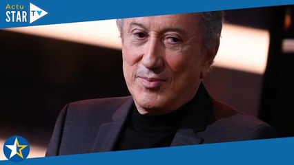 "Il va bien" : Michel Drucker est enfin sorti de l’hôpital après sa lourde opération du coeur