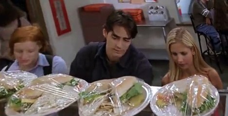 Buffy the Vampire Slayer S04 E02