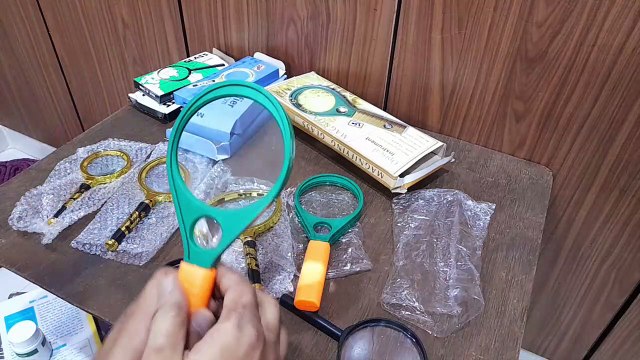 Unboxing and Review of 90mm, 75mm, 60mm magnifying glass for reading and school projects