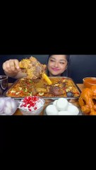 Tải video: Mukbang Indian Lamb Curry, Spicy Chicken, Boiled Egg, Big Onions