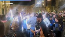 I festeggiamenti dell'Inter in Piazza Duomo dopo la vittoria contro il Milano