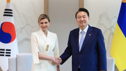 尹 접견한 우크라 영부인 "비살상 군사 장비 요청" / YTN