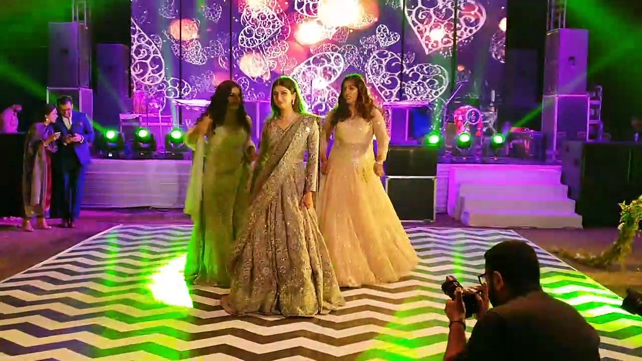 _3 Wedding Dance of sisters