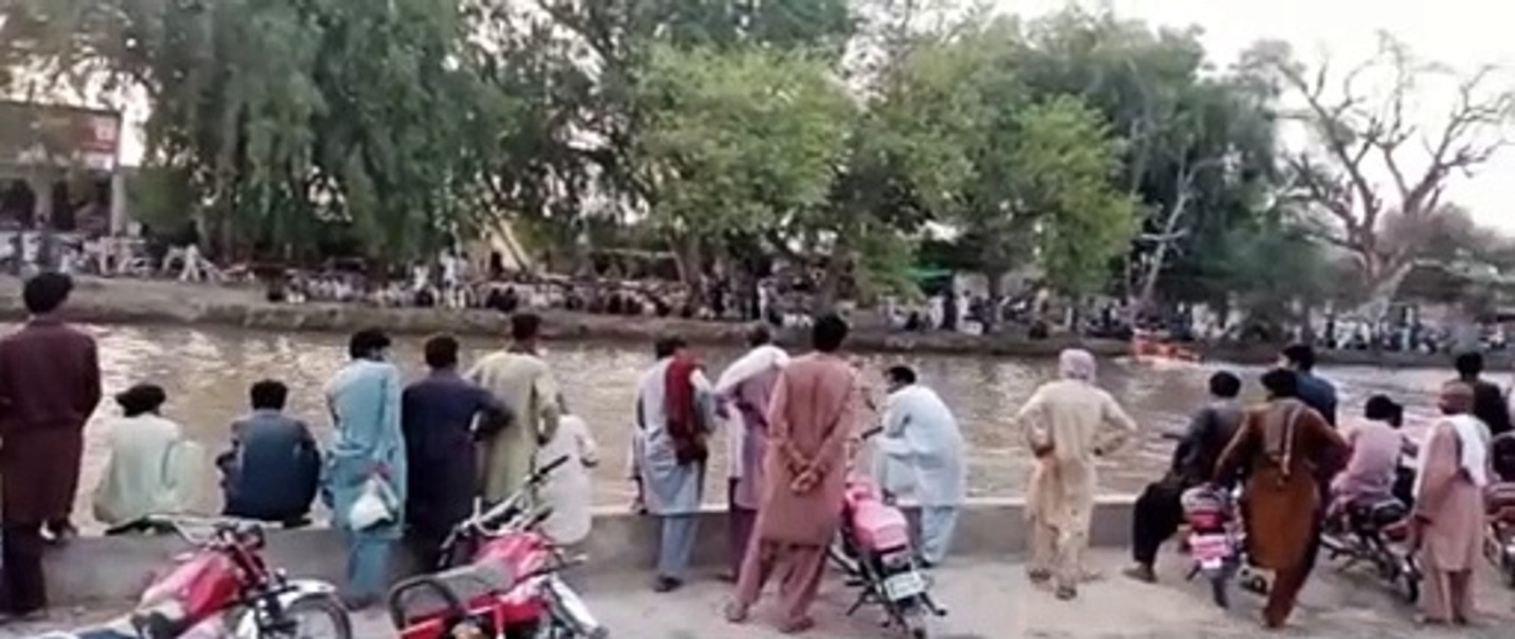 Rescue 1122 trying to safe one boy