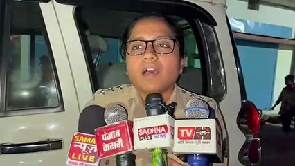 To avenge the broken leg, the young man played Holi of blood, killing