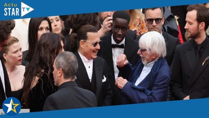 Cannes 2023 : le câlin de Johnny Depp et Pierre Richard surprend