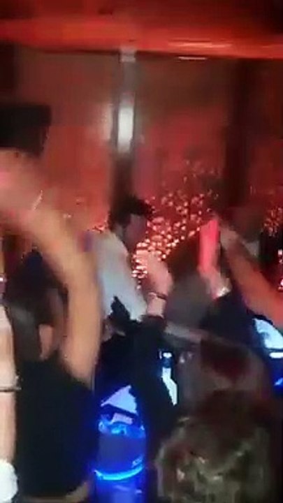 Joan Laporta, pasándoselo en grande en la discoteca tras ganar la Liga el Barça