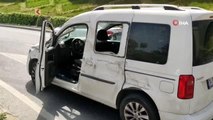 Sultangazi'de karşı şeride geçen otomobil takla attı: 4 yaralı