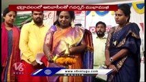 Governor Tamilisai Face To Face With Bhadrachalam Adivasis | V6 News