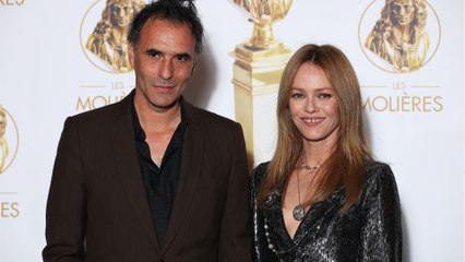 GALA VIDÉO - Samuel Benchetrit, sa douce et rare déclaration d’amour à Vanessa Paradis : “Un bonbon d’enfance”