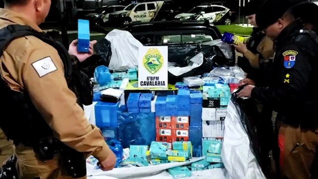 Cavalaria apreende Fiat Strada com carga de eletrônicos estimada em R$ 1 milhão, em Cascavel