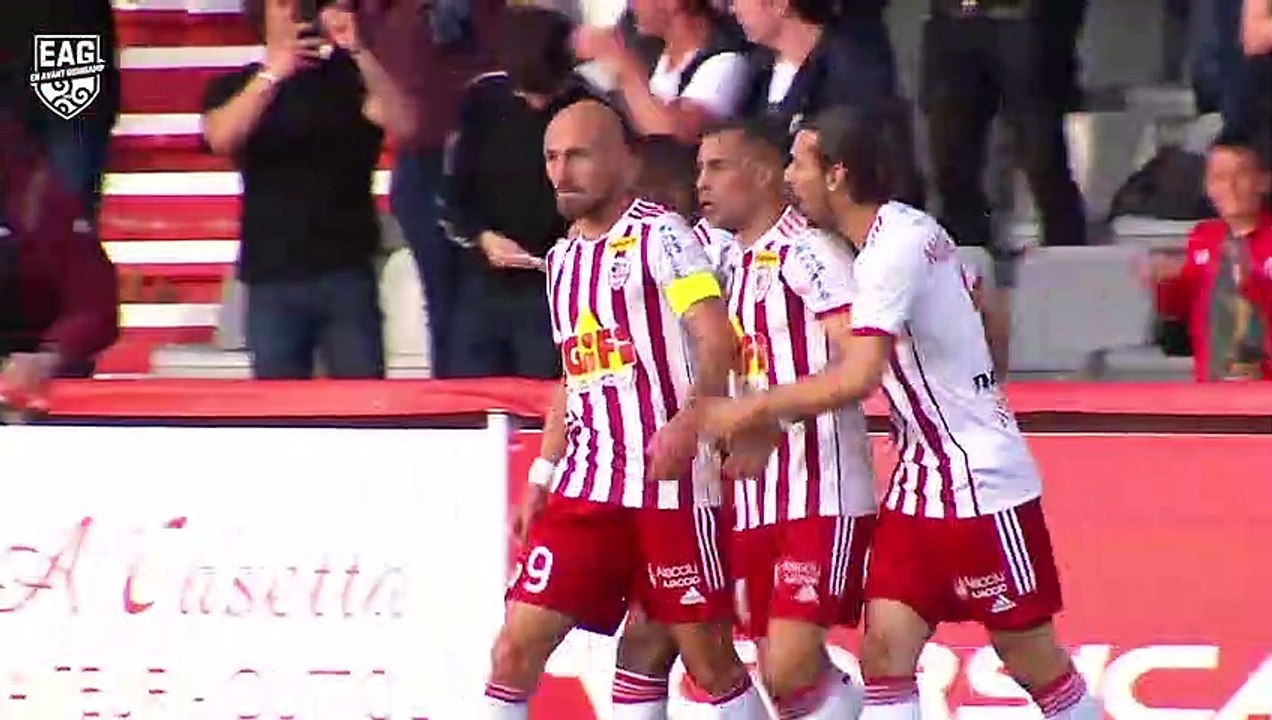 102 buts en pro - Gaëtan Courtet
