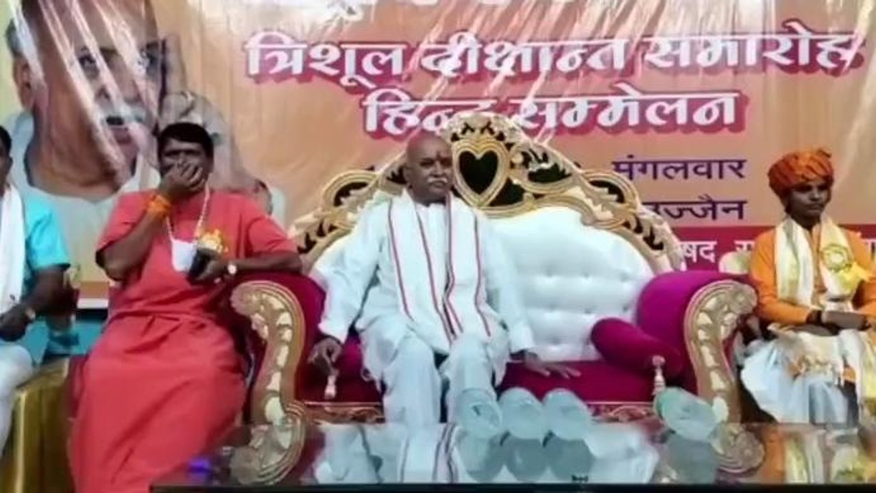 उज्जैन: लव जिहाद से हिंदू बेटी सुरक्षित नहीं, प्रवीण तोगड़िया का बड़ा बयान