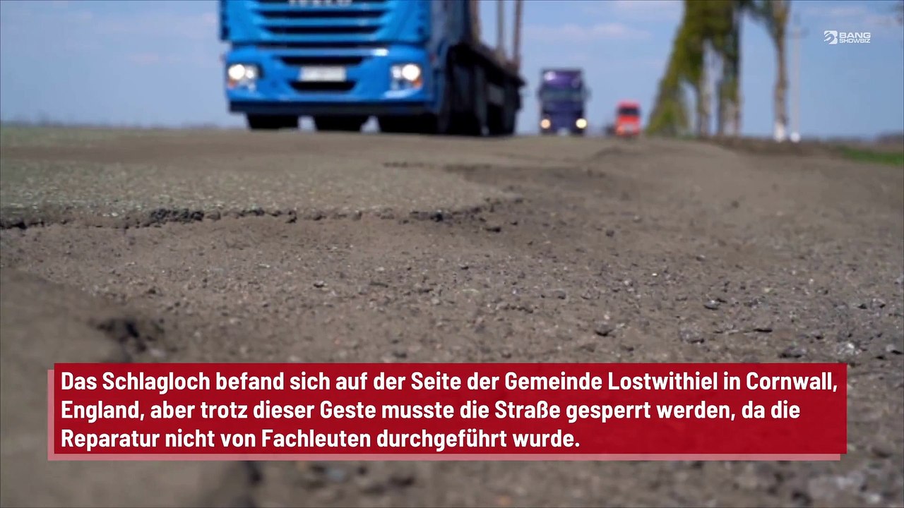 Verärgerter Mann repariert Schlagloch - doch Stadtverwaltung sperrt die Straße