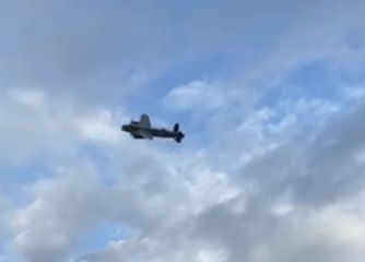 Lancaster bomber flyover. Credit: Di Ablewhite.