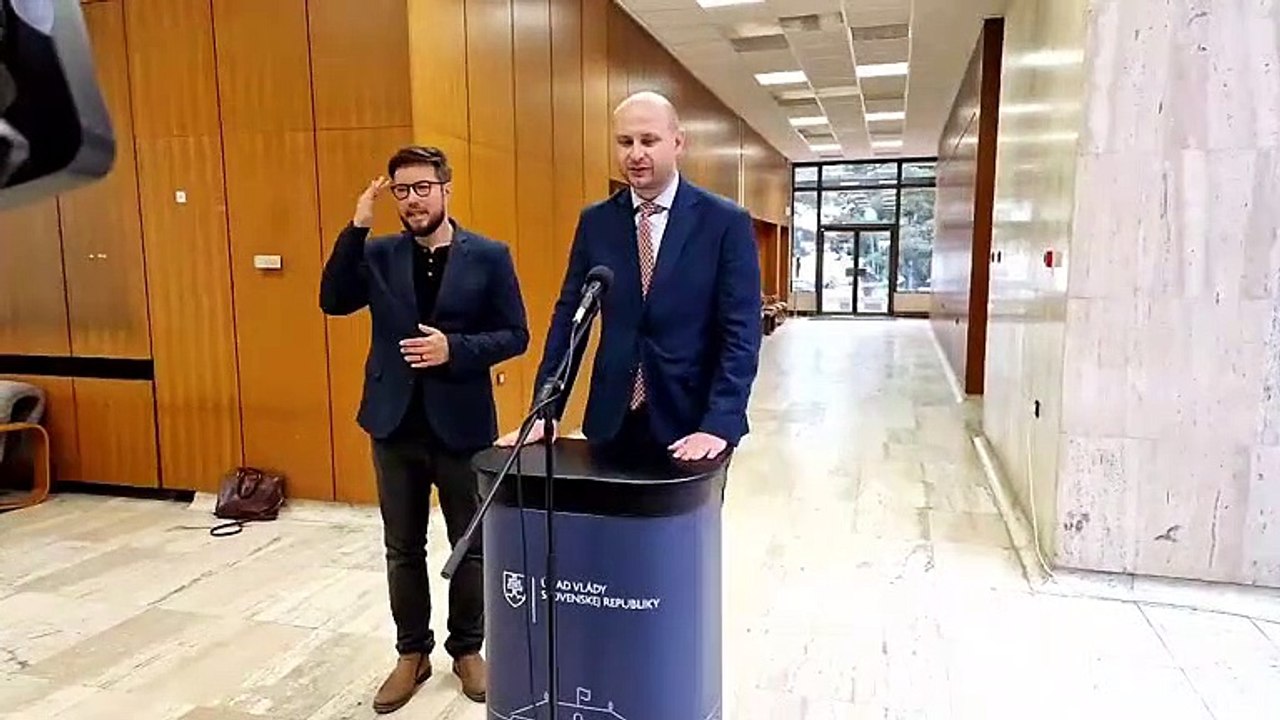 ZÁZNAM: Brífing ministra investícií, regionálneho rozvoja a informatizácie Petra Balíka