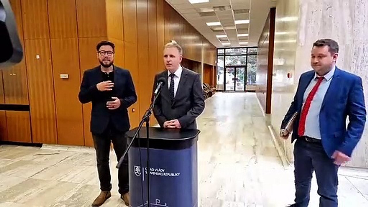 ZÁZNAM: Brífing ministra životného prostredia Milana Chrenka