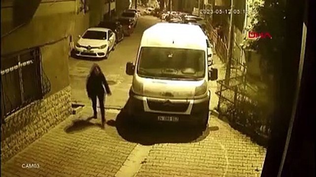 Kağıthane'de bir sapık işten dönen kadını evinin önüne kadar takip edip taciz etti