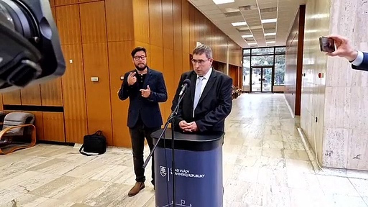 ZÁZNAM: D. Bútora: Realizácia zavedenia tretej hodiny telesnej výchovy je zmätočná