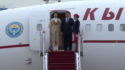 下载视频: Kırgızistan Cumhurbaşkanı, Çin-Orta Asya Zirvesi İçin Xi'an'da