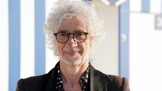 GALA VIDÉO - Louis Bertignac évoque les problèmes de santé de son fils : “Aujourd'hui, on sait que tout va bien”