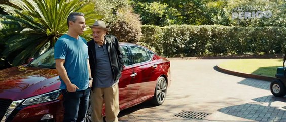 Meu Pai É Um Perigo Trailer Dublado