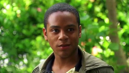 The Sarah Jane Adventures-S03E11- The Gift-Pt-1