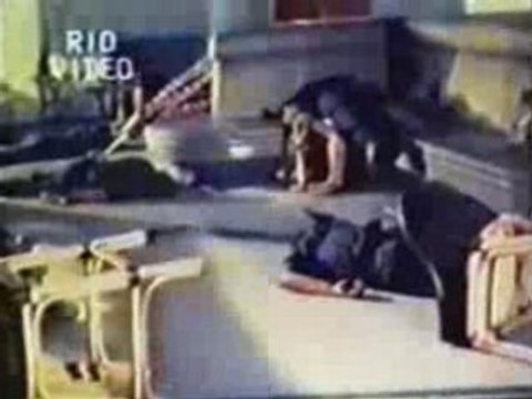 International Guerillas : Tininininin Batman !