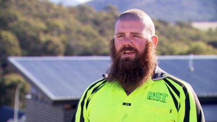 Home builders are battling to survive with 2500 companies collapsing over the past two years