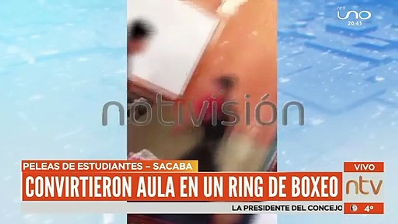 Peleas de estudiantes dentro un aula de una unidad educativa de Sacaba
