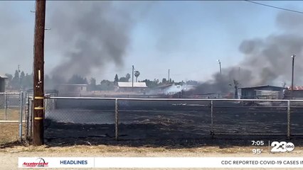 Fire in Northwest Bakersfield prompts evacuations
