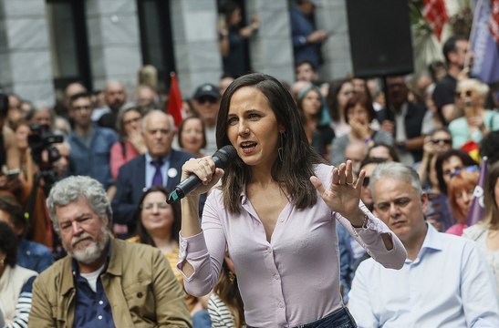 Podemos registra una ley para acabar con Desokupa e imponer penas de cárcel a sus miembros