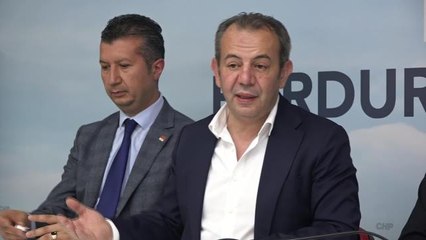 Tanju Özcan: "9 Yaşındaki Kız Çocuğuyla Evlendirilen Bir Afgan'ın Türkiye'ye Entegre Olması Mümkün Değil"