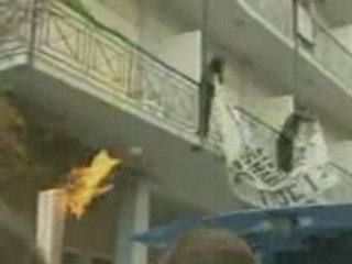 Protest disrupts torch ceremony